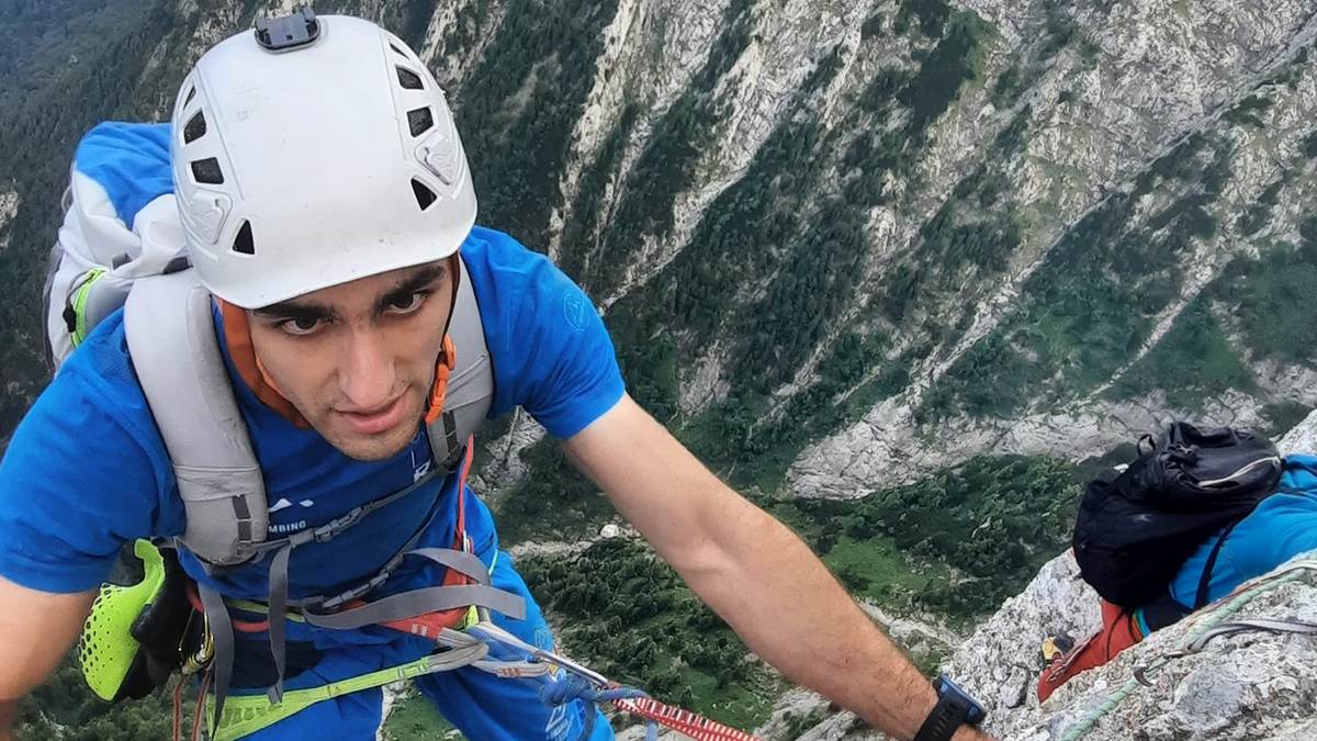 FOTO. Încă o lecție de perseverență dată de Răzvan, alpinistul de aur cu deficiențe de vedere. Zilele trecute și-a împlinit un vis –